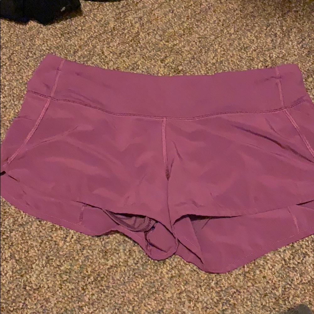 size 6 purple speed lulu lemon short